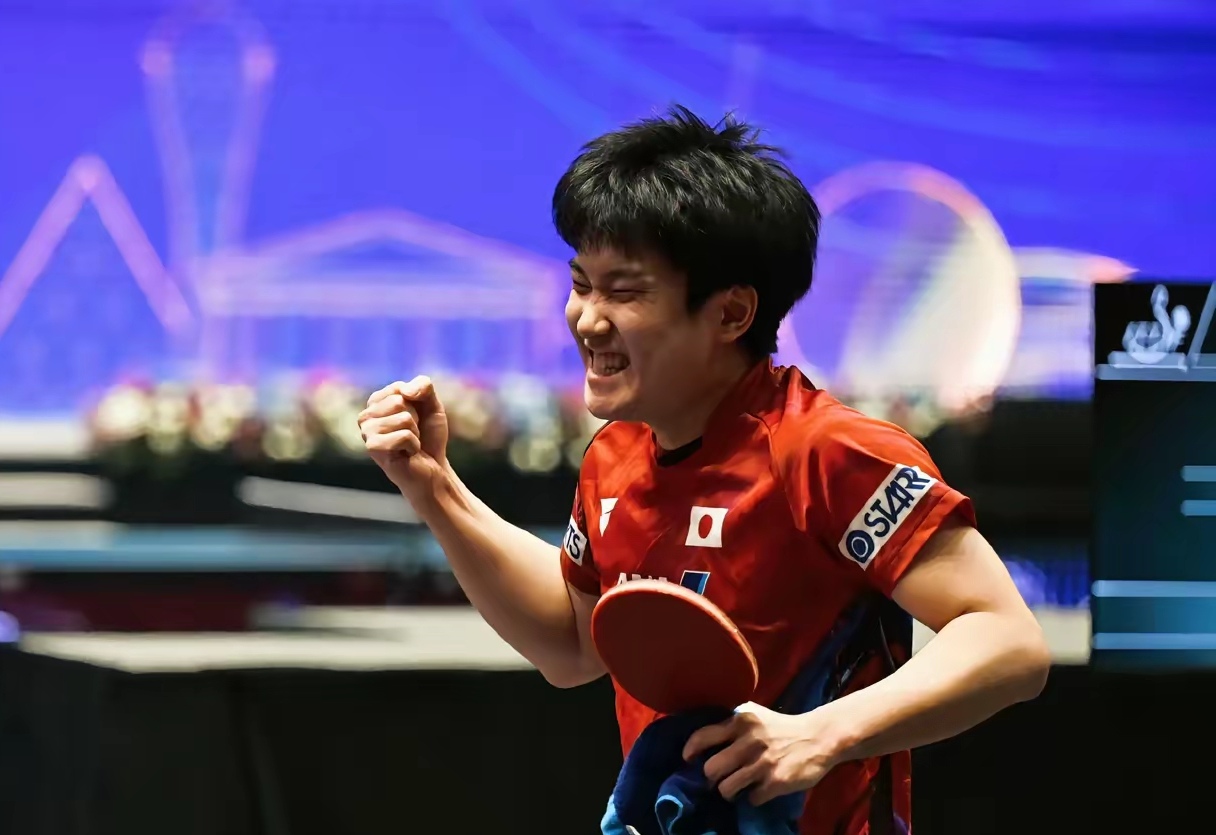 日本队绝杀中国队,张本智和惊艳四座 日本队绝杀中国队,张本智和惊艳四座