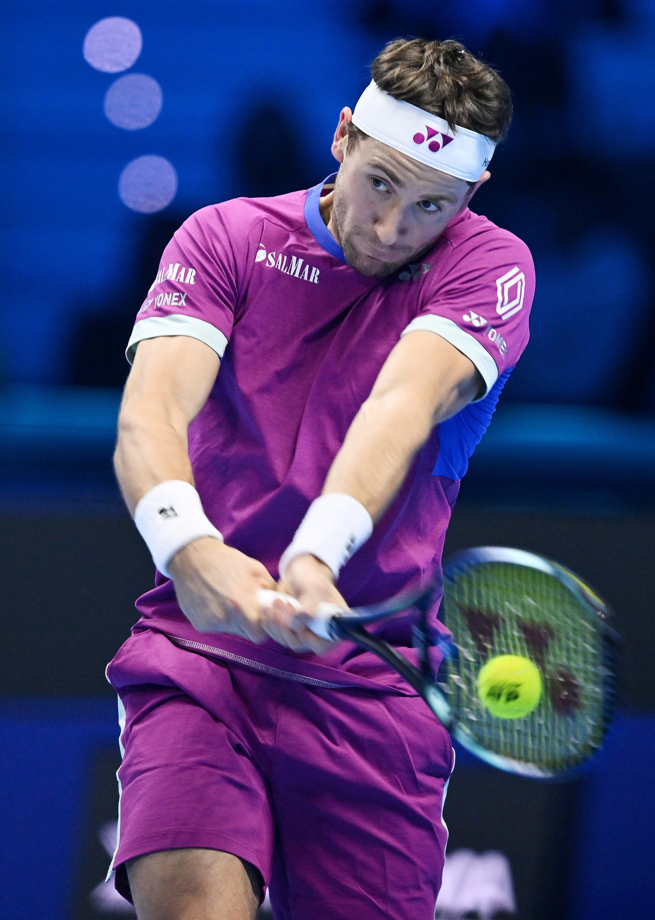 ATP总决赛鏖战法网,兹维列夫关键制胜 ATP总决赛鏖战法网,兹维列夫关键制胜