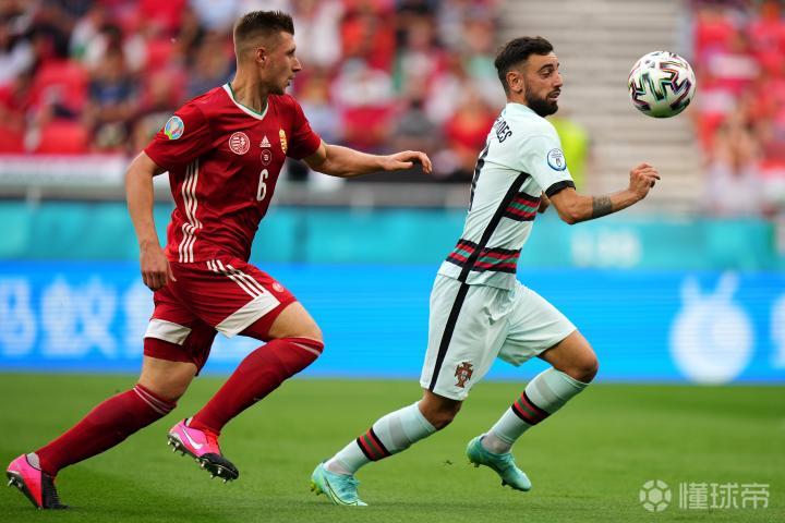 英格兰队轻取德国队,奥恰洛夫刷新纪录 英格兰队轻取德国队,奥恰洛夫刷新纪录