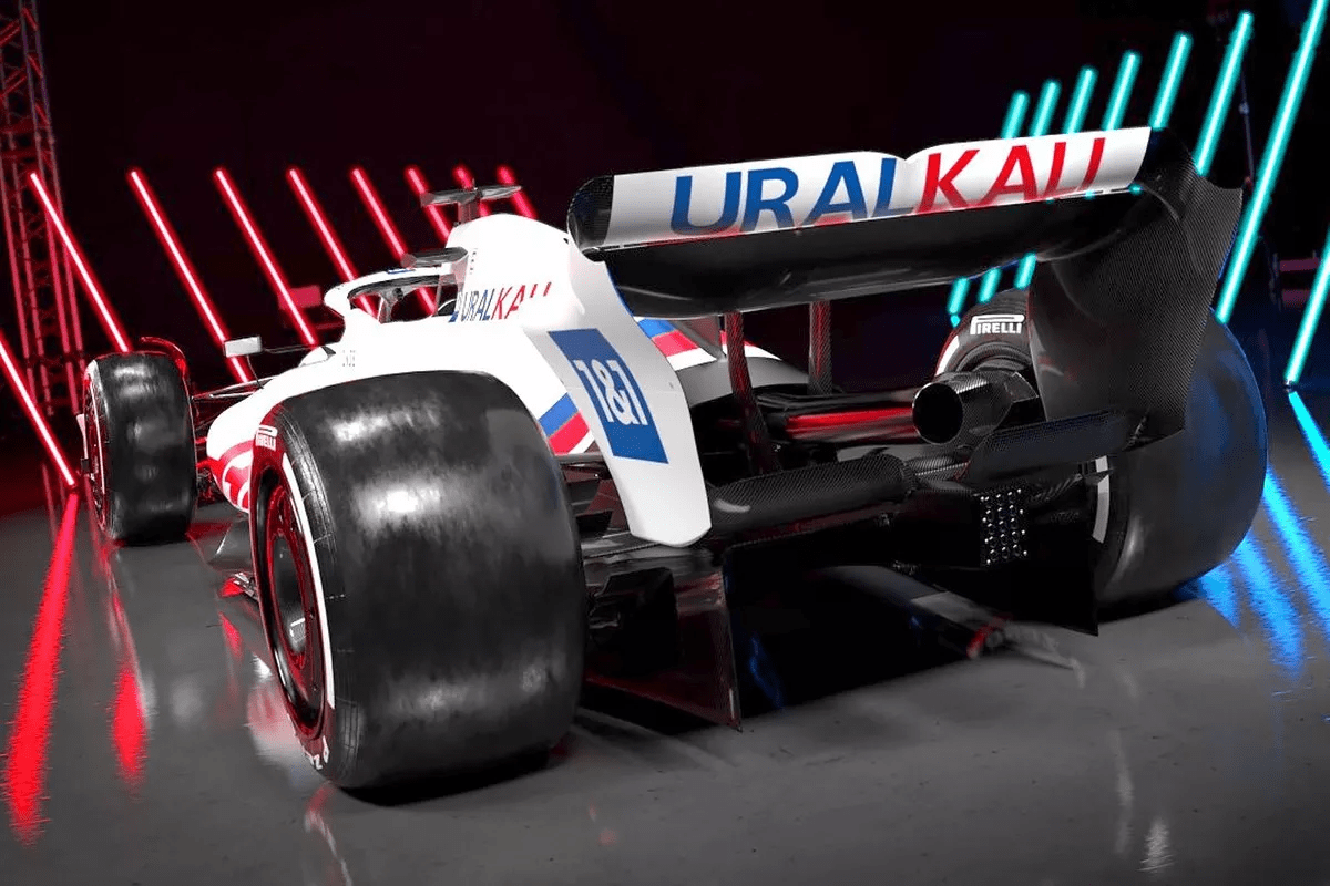 威廉姆斯险胜哈斯车队,皮亚斯特里刷新纪录 威廉姆斯险胜哈斯车队,皮亚斯特里刷新纪录