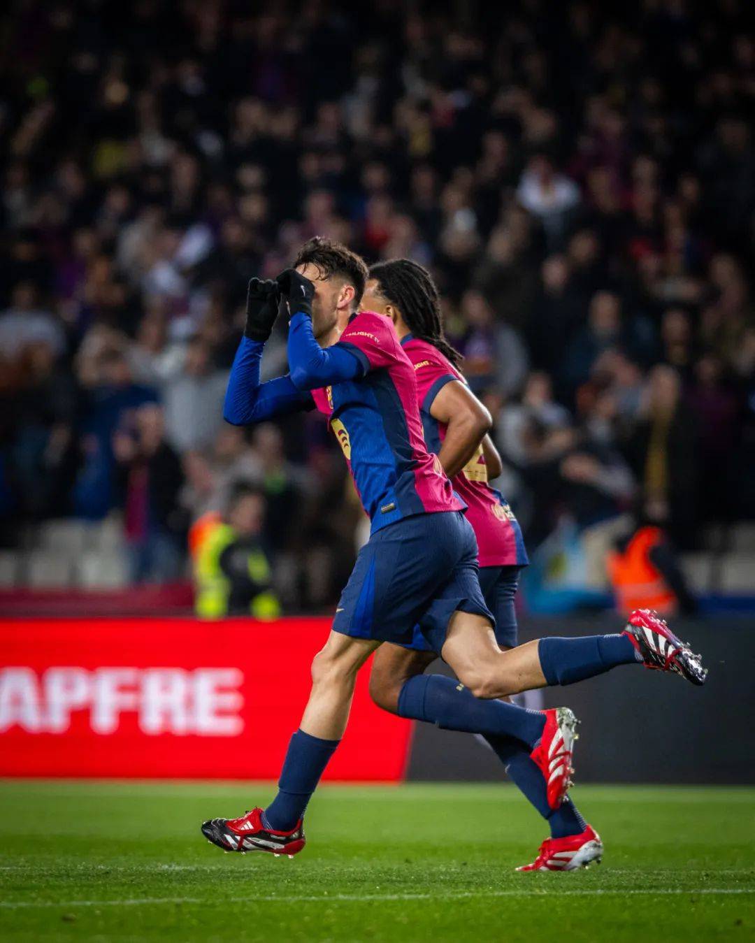 马德里竞技险胜利物浦，佩德里高光表现