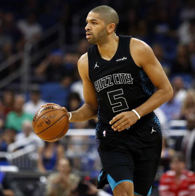 黄蜂强势德国男篮，巴图姆三分雨点燃全场