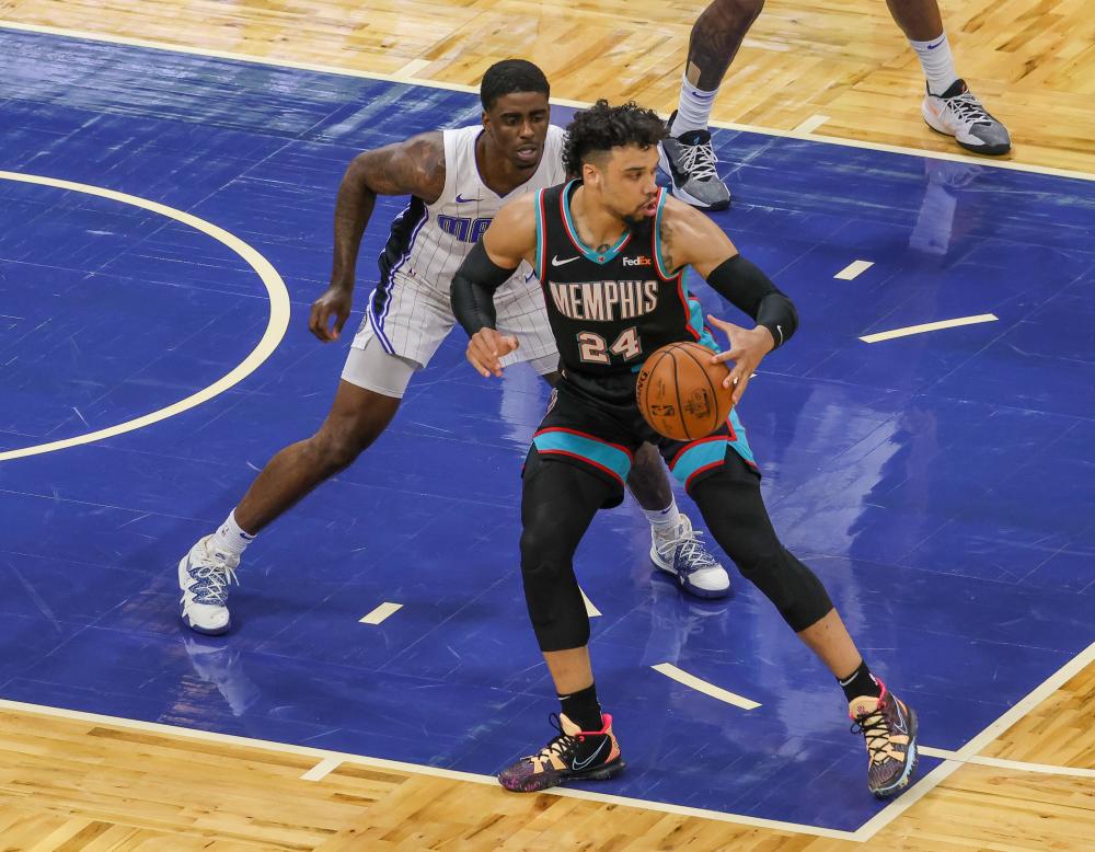 上海队逆转魔术，字母哥惊艳四座