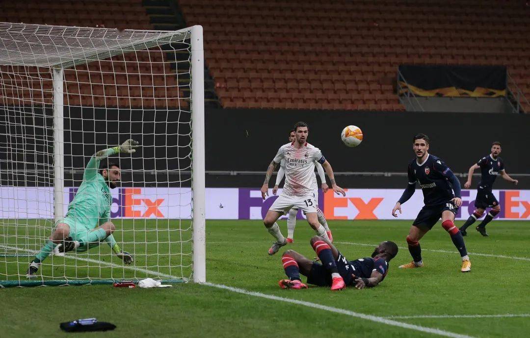 澳大利亚球队惊险晋级，取得一场胜利